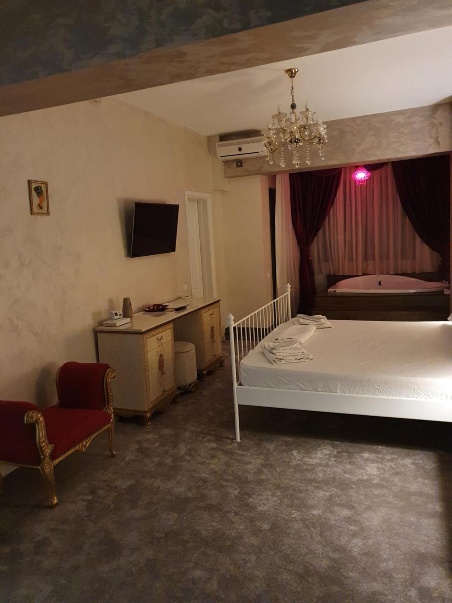 Studio Rendez-Vous Alba Iulia Bucareste Exterior foto